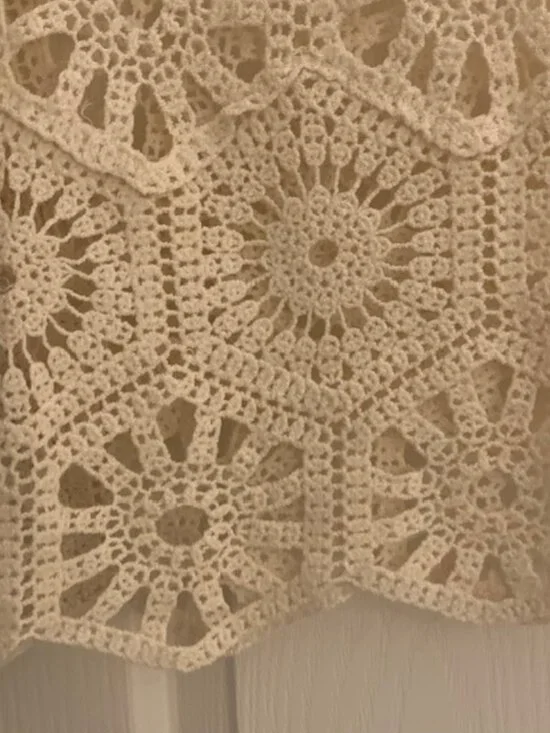 Women's crocheted lace cropped top ivory size Lg boho cottagecore - Picture 4 of 4